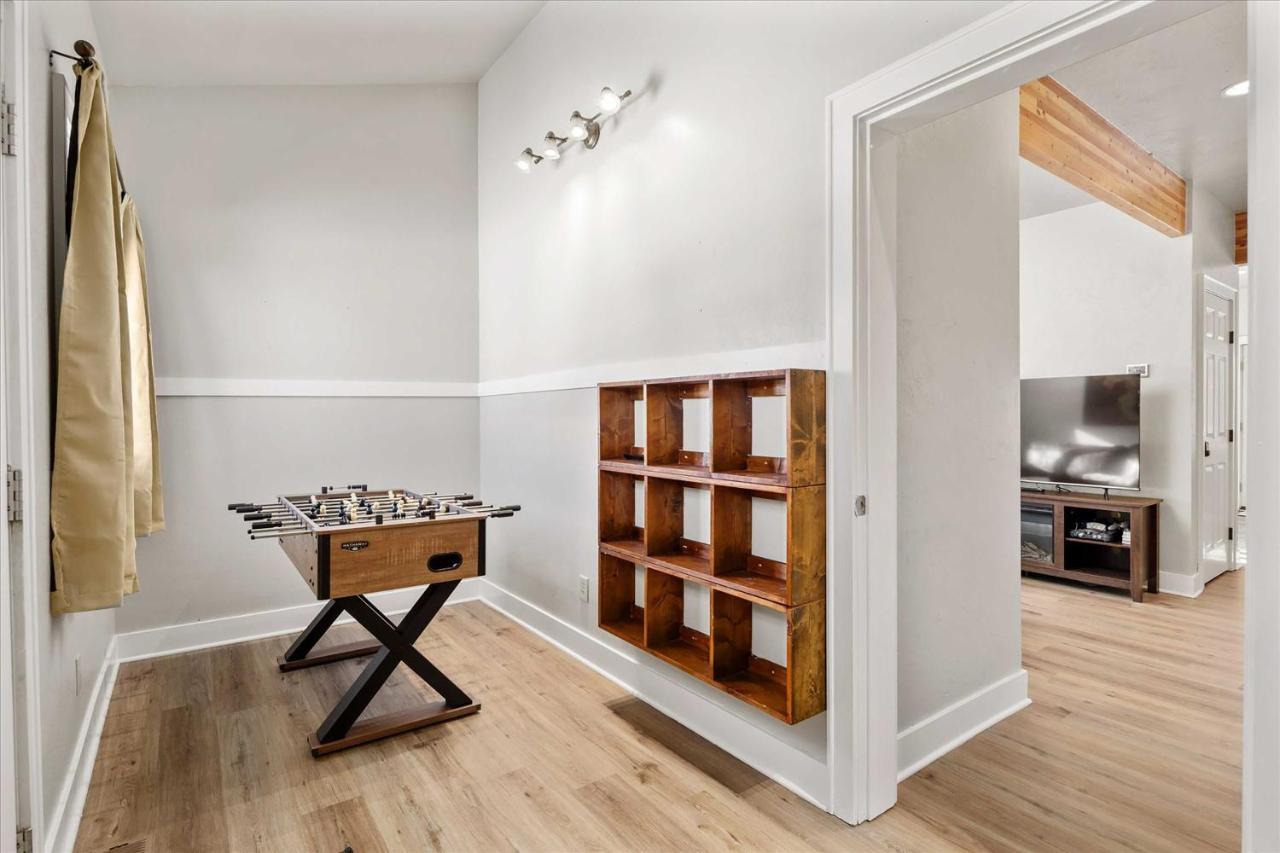 Modern Red Lodge Cabin - Walk To Broadway Ave Экстерьер фото